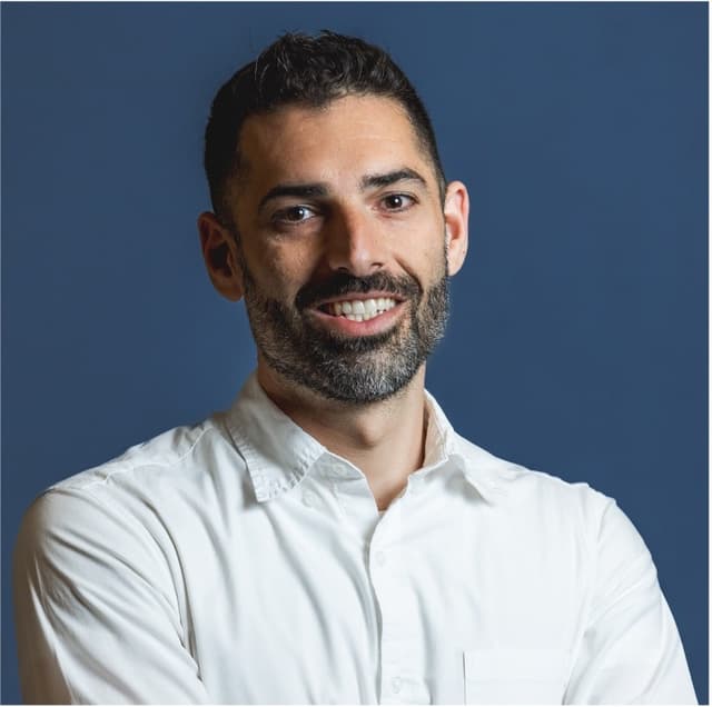 sam bouso headshot v2