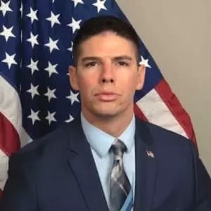 Joshua Fruth headshot